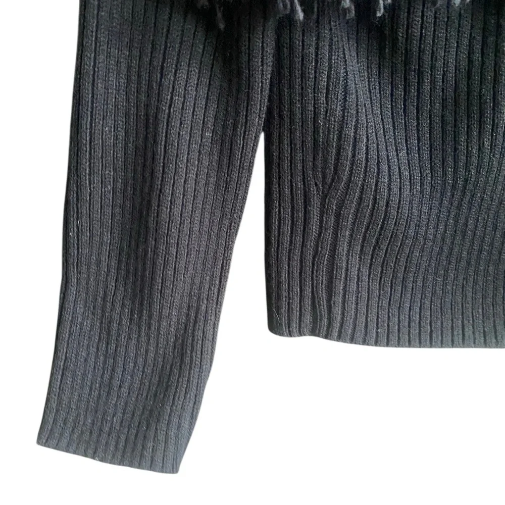 Bethany unique black